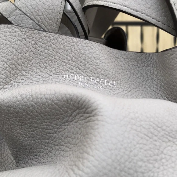 New HENRI BENDEL Gray Silver Studded Leather Puzzled Tote Bag w/ Makeup Case